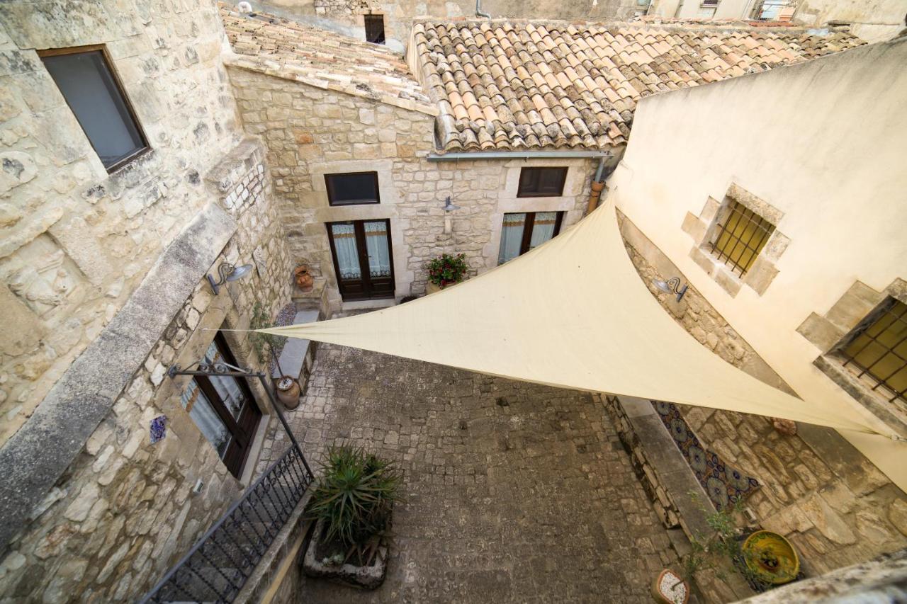 Historic Modica Villa Bagian luar foto